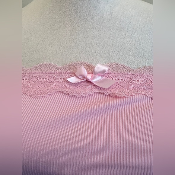 SHEIN  NWOT Pink Ribbed Top - Picture 3 of 5